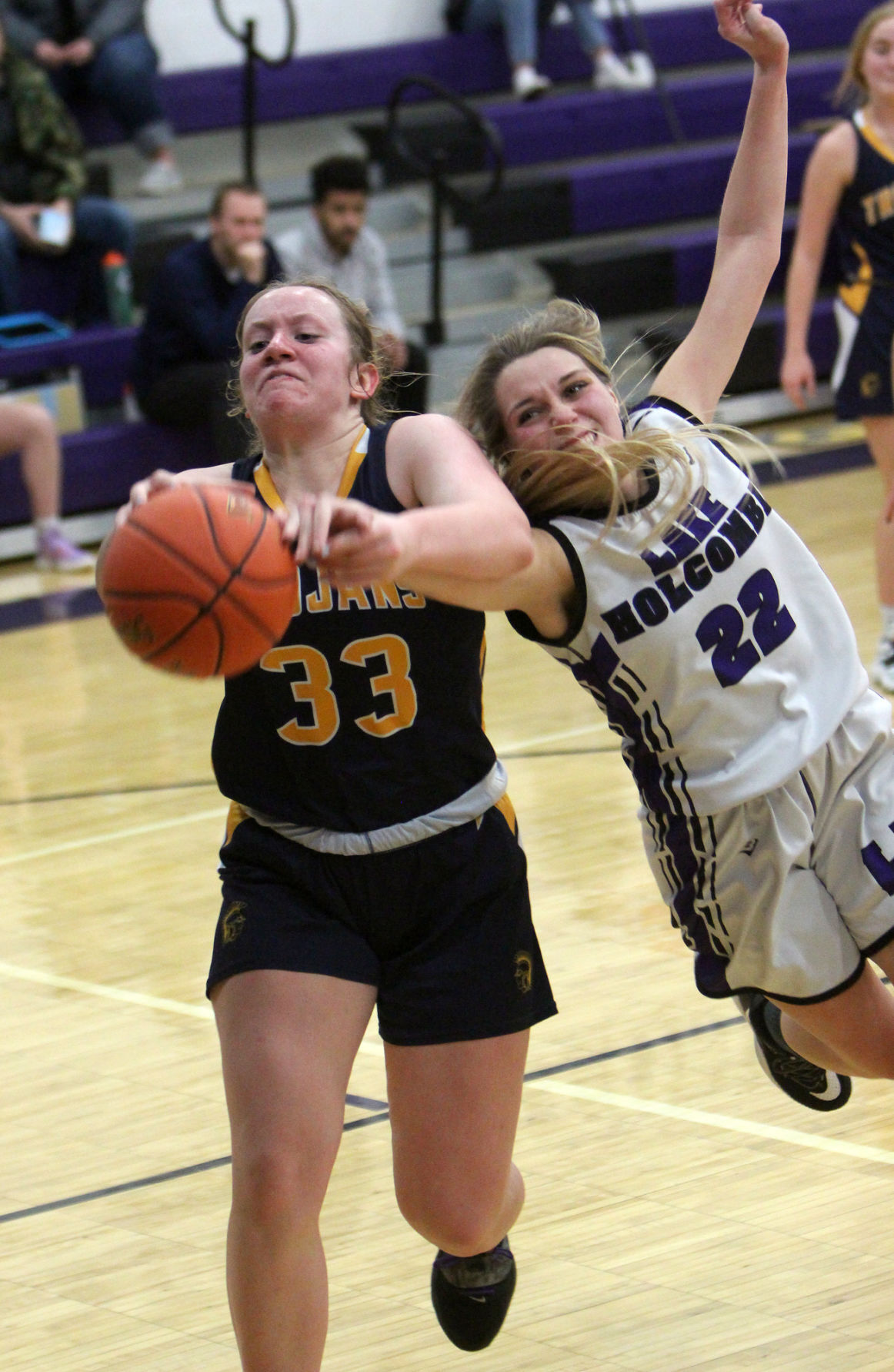New Auburn at Lake Holcombe girls basketball 12-17-21